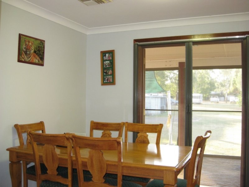 48-50 Adelong Avenue, Thagoona QLD 4306