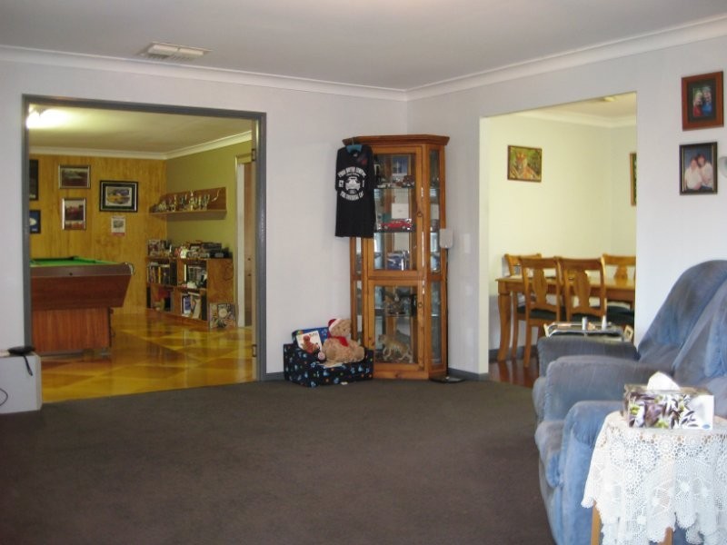 48-50 Adelong Avenue, Thagoona QLD 4306