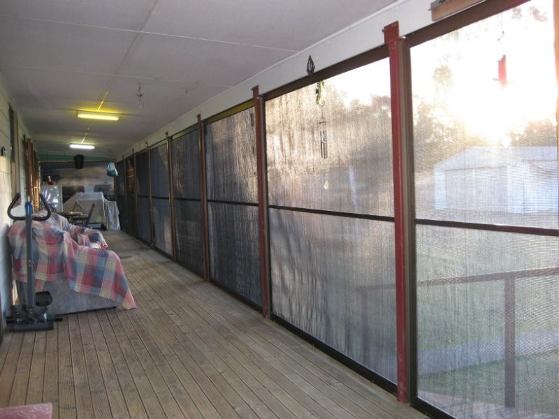 48-50 Adelong Avenue, Thagoona QLD 4306