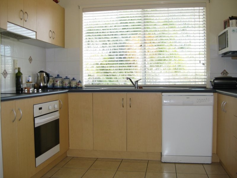 14 Farrell Drive, Walloon QLD 4306