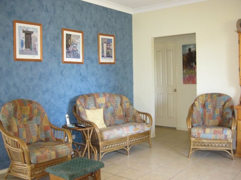 14 Farrell Drive, Walloon QLD 4306