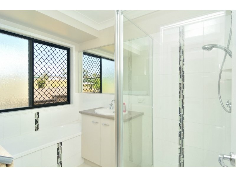 18 McHale Way, Willowbank QLD 4306