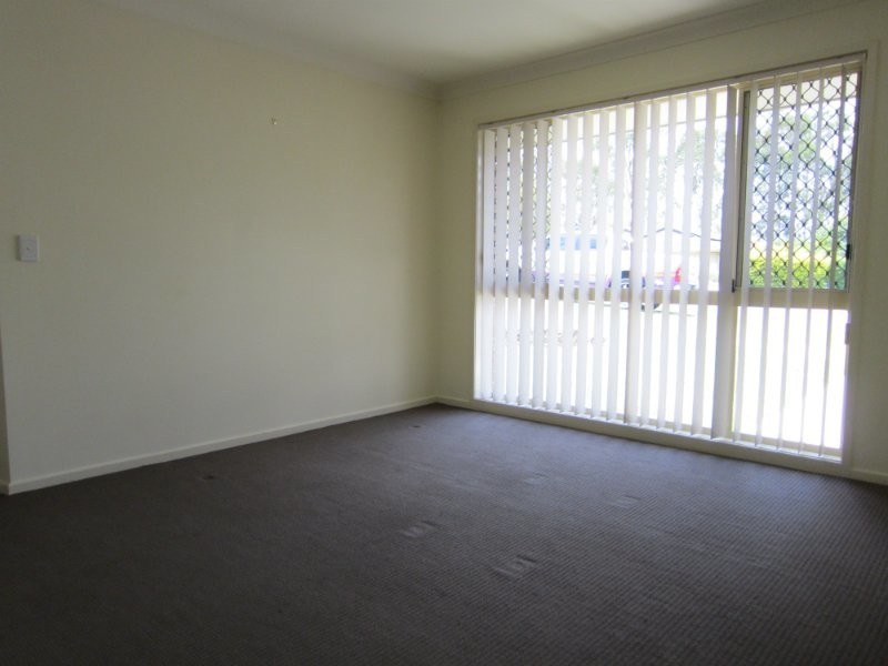 2 Cassinia Place, Flinders View QLD 4305