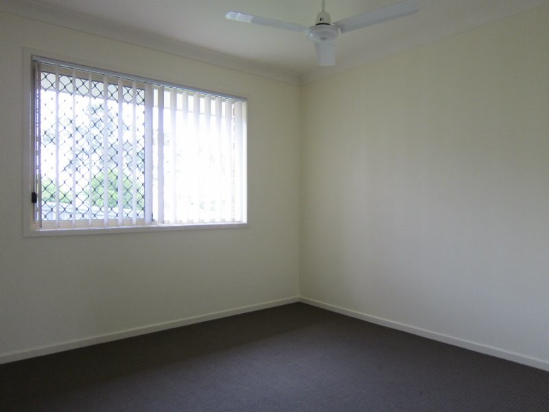 2 Cassinia Place, Flinders View QLD 4305
