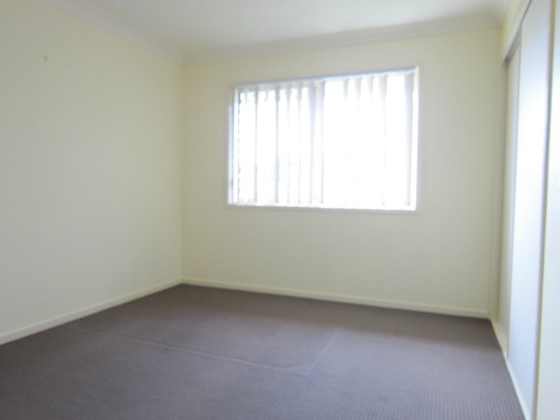 2 Cassinia Place, Flinders View QLD 4305