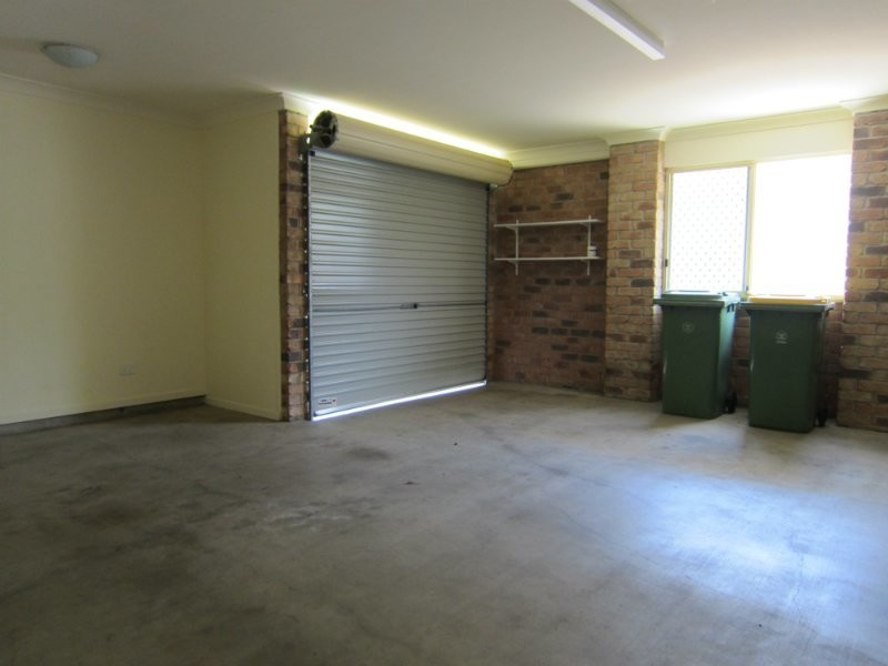 2 Cassinia Place, Flinders View QLD 4305