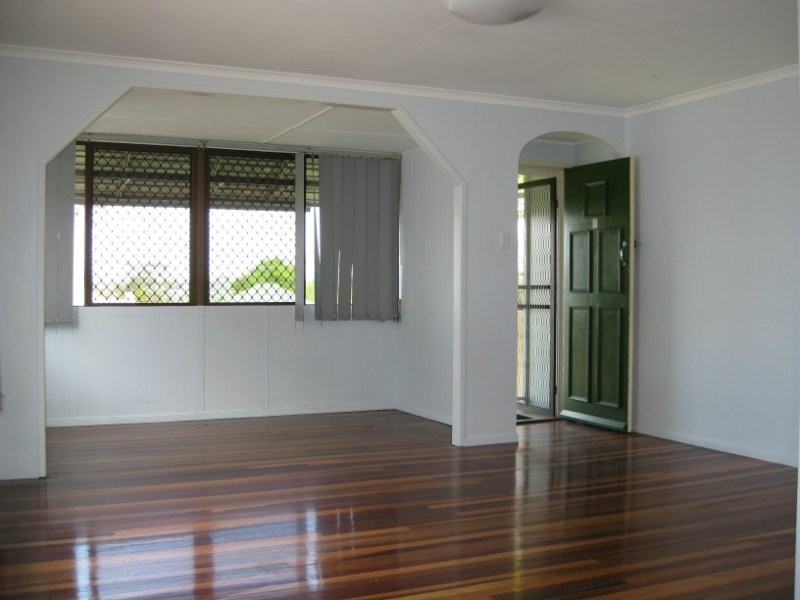 2a Birdwood Street, North Ipswich QLD 4305