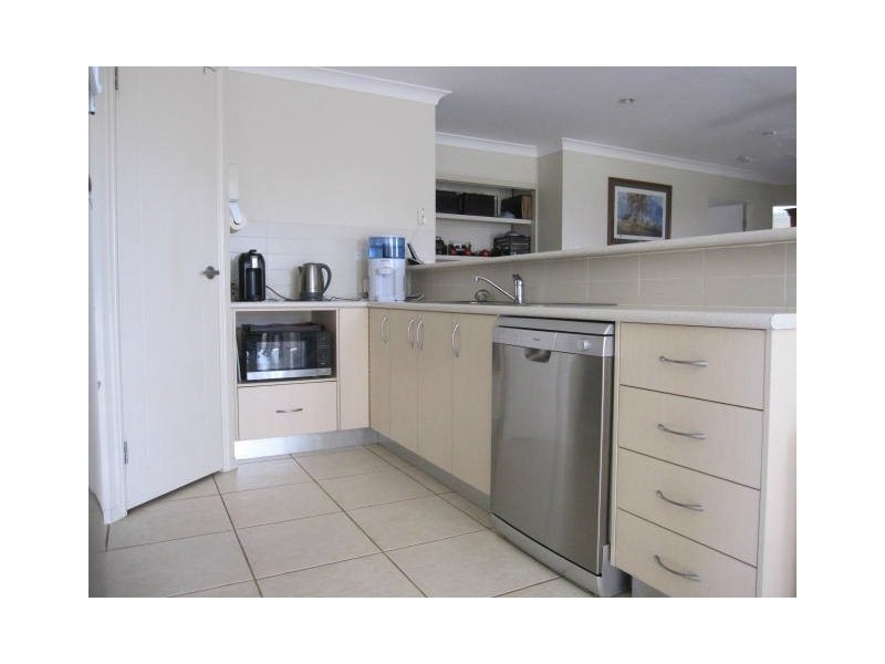 67 Rockman Drive, Raceview QLD 4305