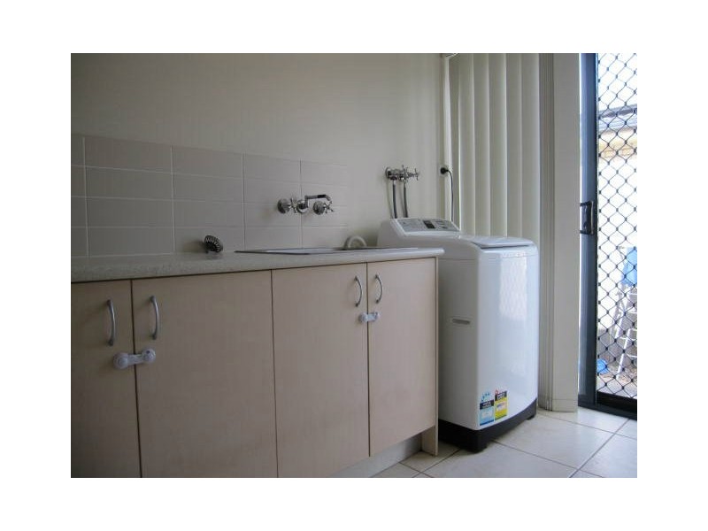 67 Rockman Drive, Raceview QLD 4305