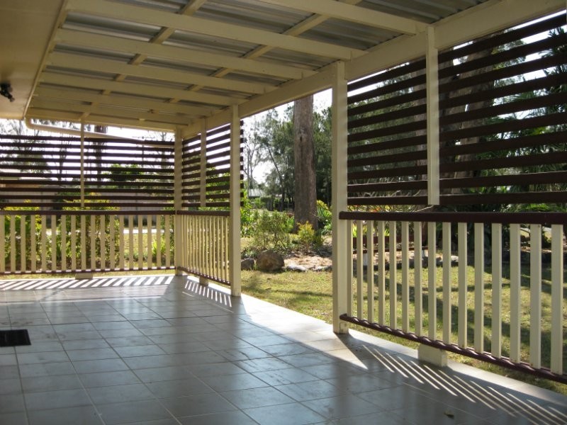 22 Calvin Street, Walloon QLD 4306