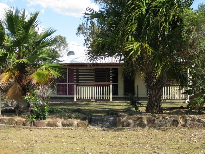 22 Calvin Street, Walloon QLD 4306