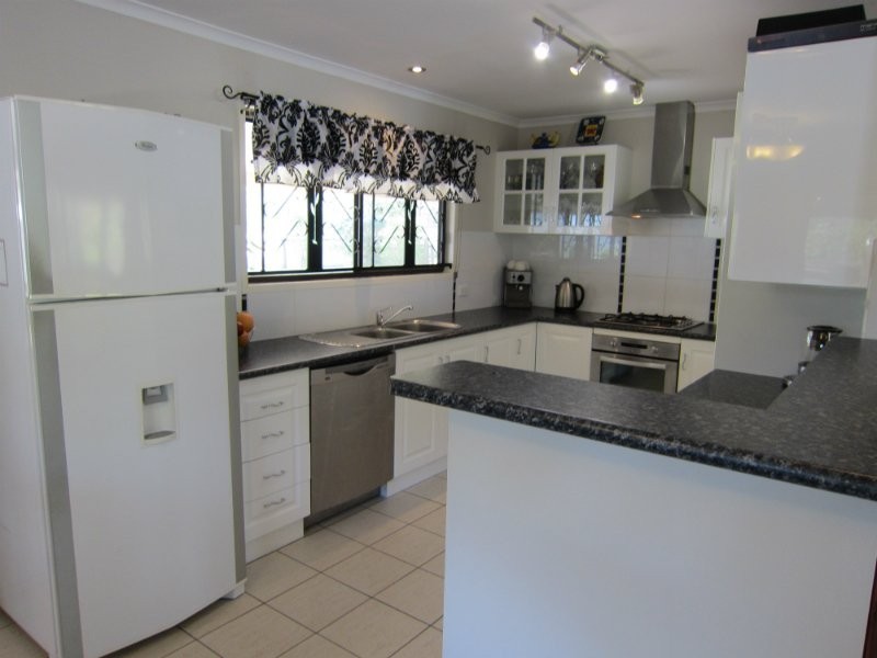 16 Beethams Road, Ironbark QLD 4306