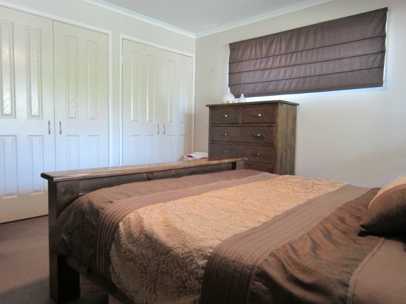 16 Beethams Road, Ironbark QLD 4306