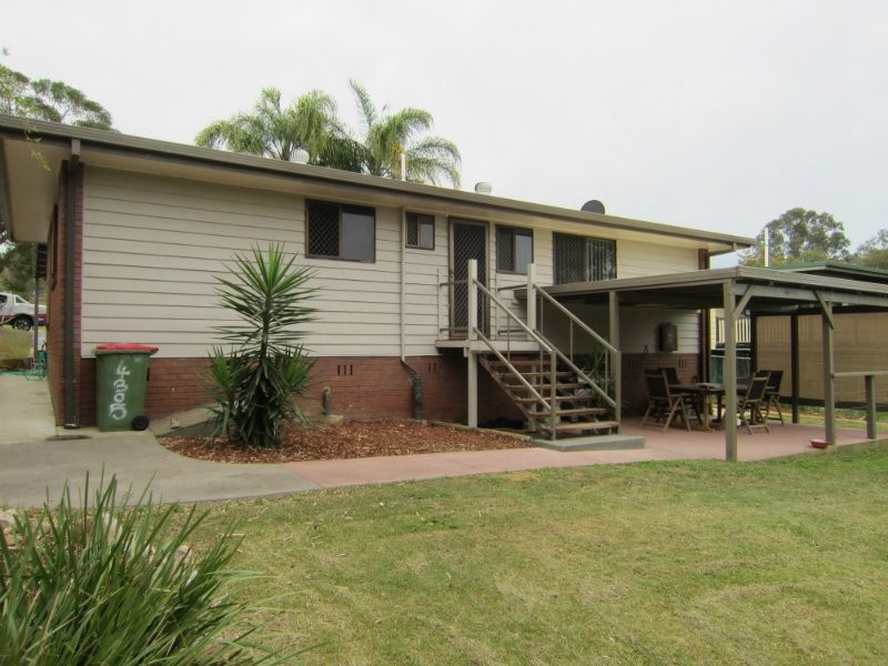 10 Oakhill Street, One Mile QLD 4305