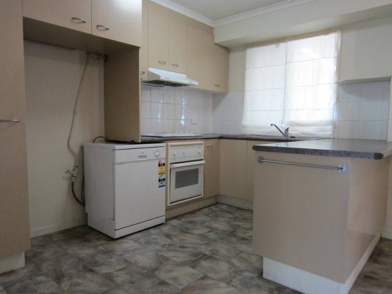 110 Equestrian Drive, Yamanto QLD 4305