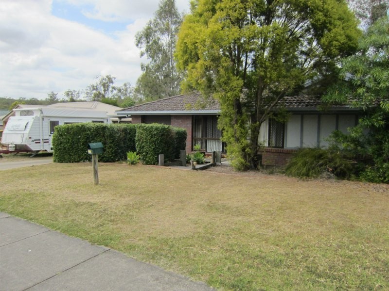 110 Equestrian Drive, Yamanto QLD 4305