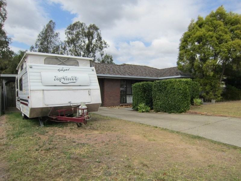 110 Equestrian Drive, Yamanto QLD 4305