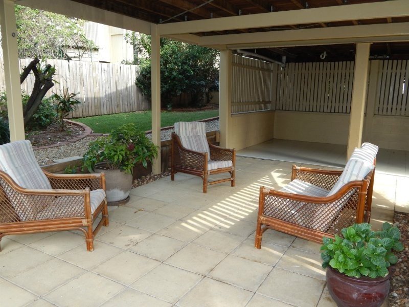 44 Blackstone Road, Newtown QLD 4305