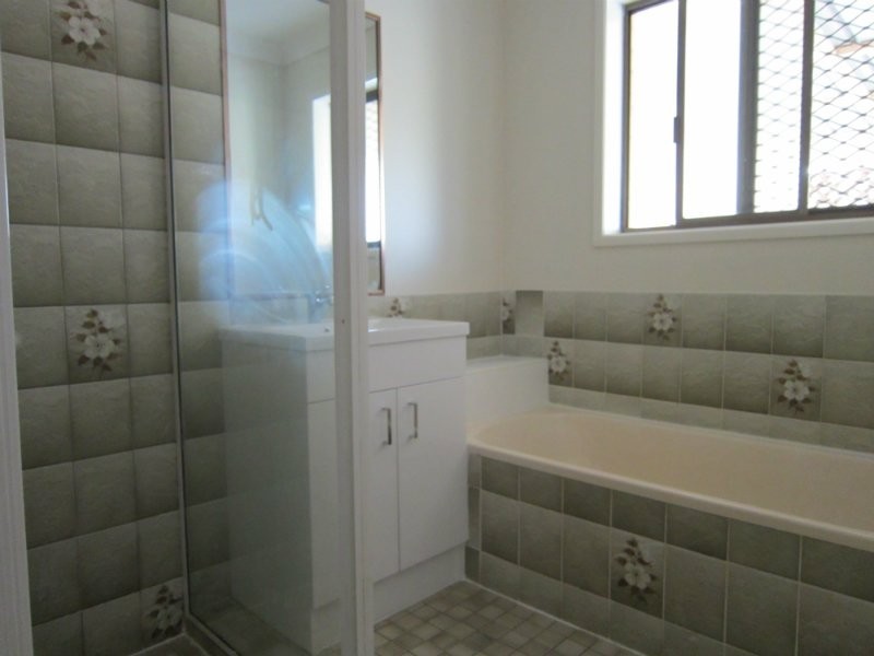 23 Enson Street, Bundamba QLD 4304