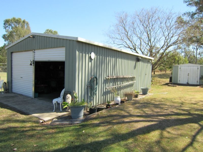 21 Wisteria Street, Walloon QLD 4306