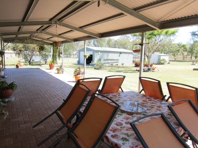 21 Wisteria Street, Walloon QLD 4306