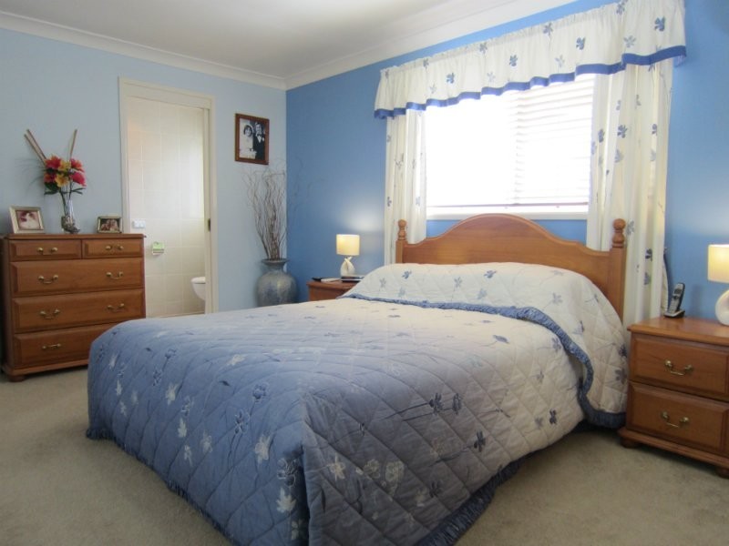 19 Wade Street, Bundamba QLD 4304