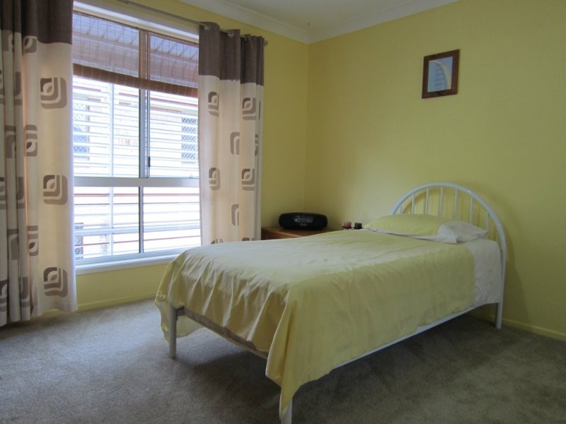 19 Wade Street, Bundamba QLD 4304