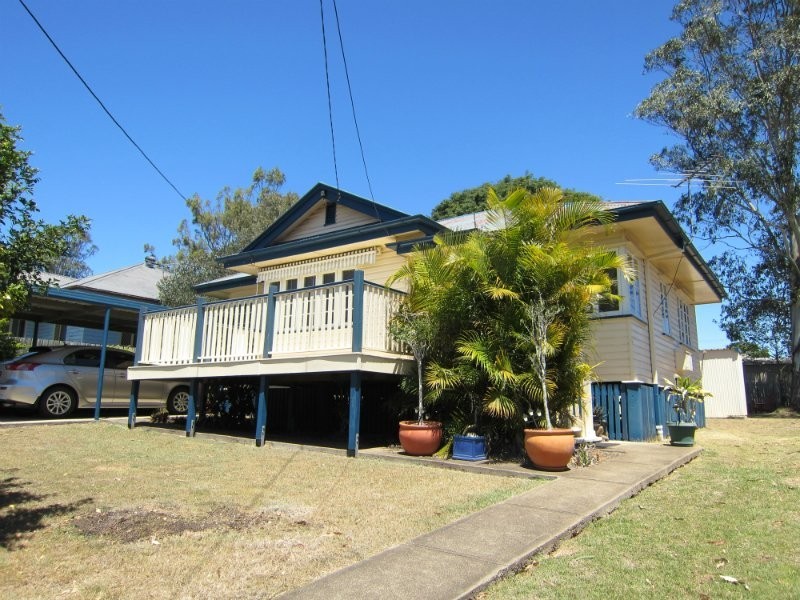 8 Crescent Street, Leichhardt QLD 4305