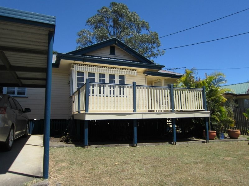 8 Crescent Street, Leichhardt QLD 4305