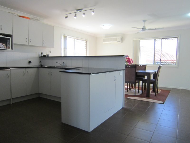 18 Acacia Close, Raceview QLD 4305