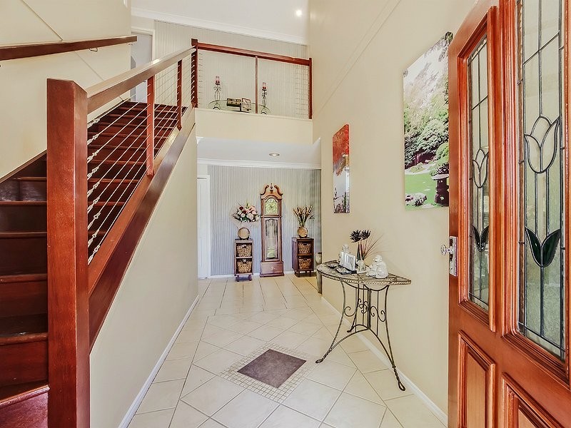 98 Jacana Crescent, Flinders View QLD 4305