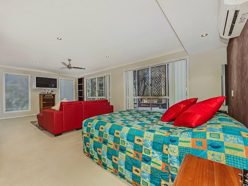 98 Jacana Crescent, Flinders View QLD 4305