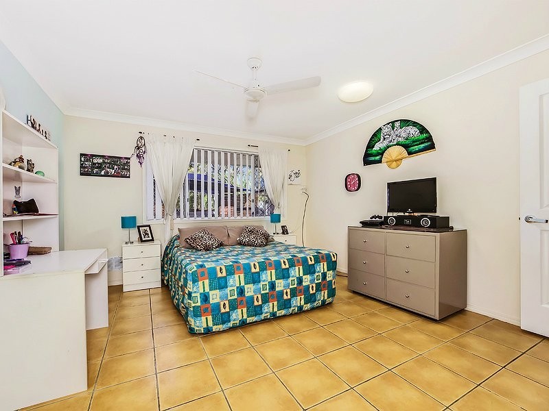 98 Jacana Crescent, Flinders View QLD 4305