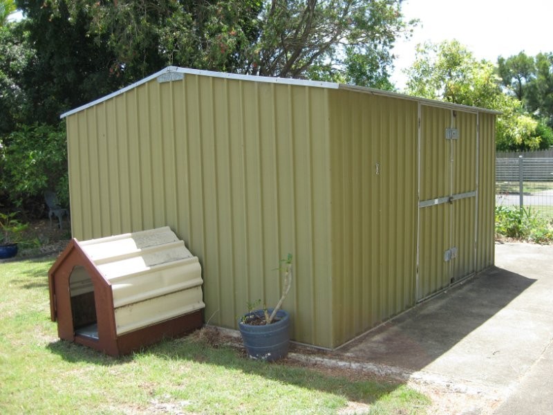 43 Grange Road, Eastern Heights QLD 4305