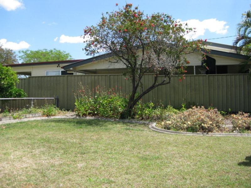 43 Grange Road, Eastern Heights QLD 4305
