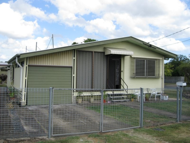 43 Grange Road, Eastern Heights QLD 4305