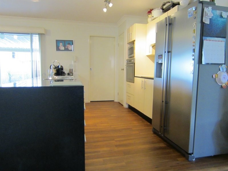 2 Maitland Street, Churchill QLD 4305