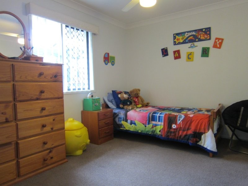 2 Maitland Street, Churchill QLD 4305