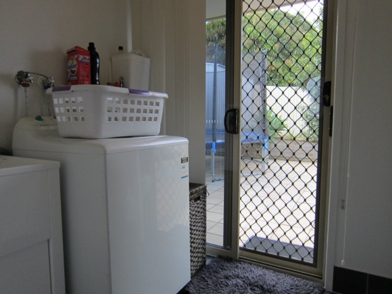 2 Maitland Street, Churchill QLD 4305