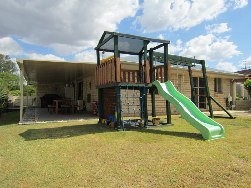 2 Maitland Street, Churchill QLD 4305