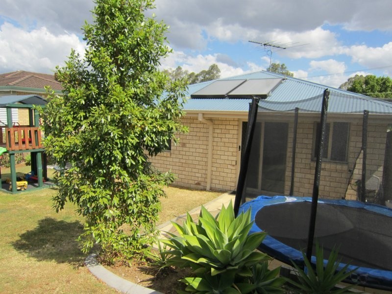 2 Maitland Street, Churchill QLD 4305