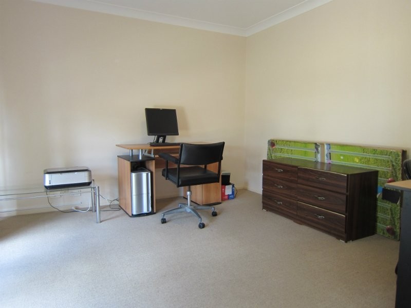104 Willowtree Drive, Flinders View QLD 4305
