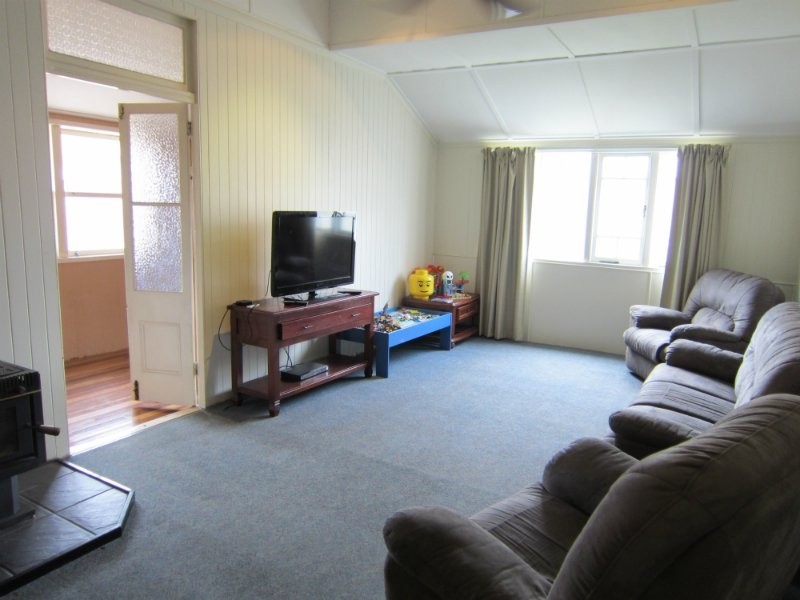 1 Blackall Street, East Ipswich QLD 4305