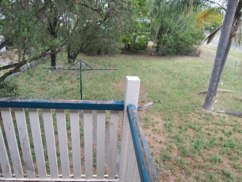 16 Blanck Street, Raceview QLD 4305