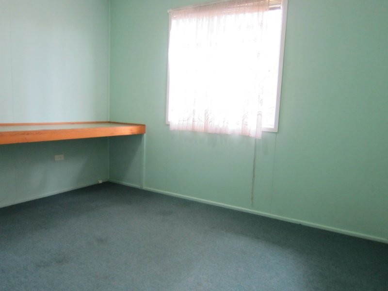 16 Blanck Street, Raceview QLD 4305