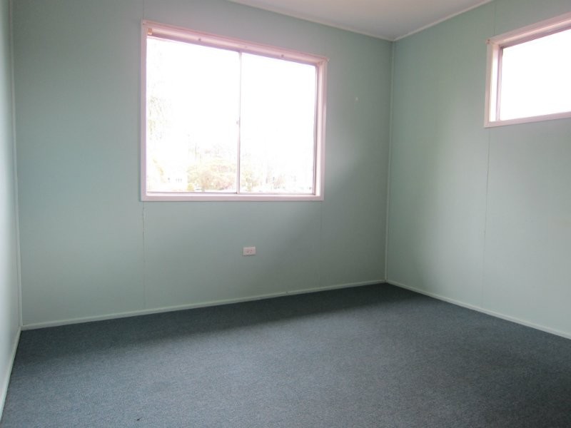 16 Blanck Street, Raceview QLD 4305