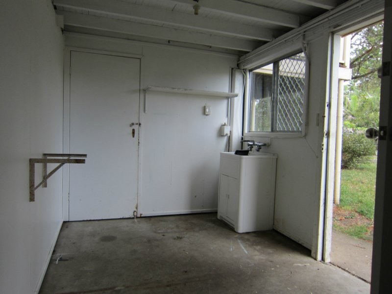 16 Blanck Street, Raceview QLD 4305