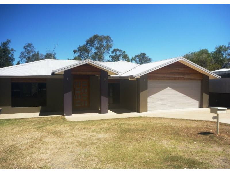 21 Kelso Close, Yamanto QLD 4305