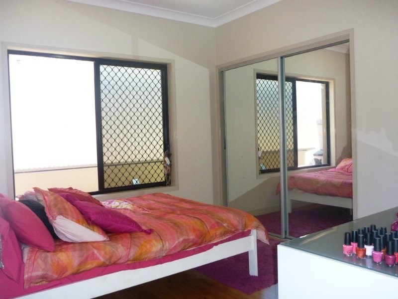 21 Kelso Close, Yamanto QLD 4305