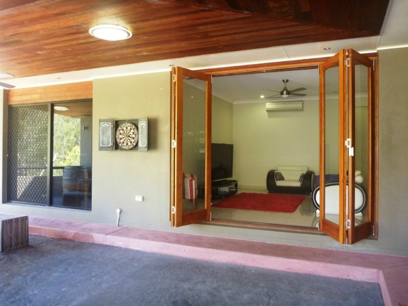21 Kelso Close, Yamanto QLD 4305